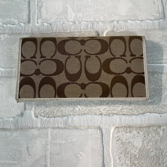 Coach Checkbook Cover Beige Signature‎ C Canvas Leather Trim - Picture 1 of 12